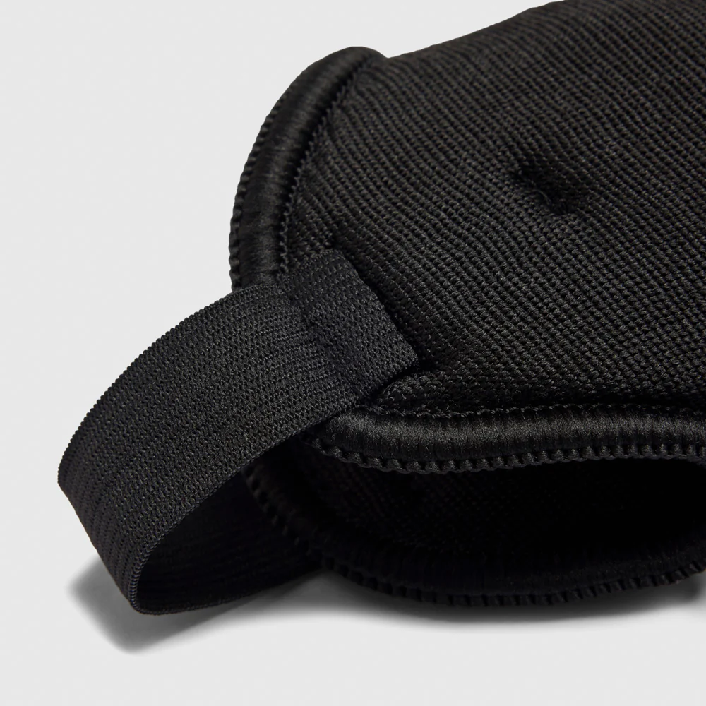 Formation Guard W/Ankle Sock Jnr - Image 3