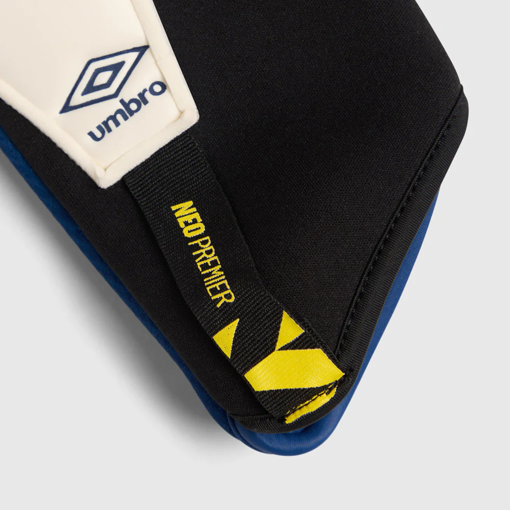 Neo Premier Goalkeeper Glove - Image 3