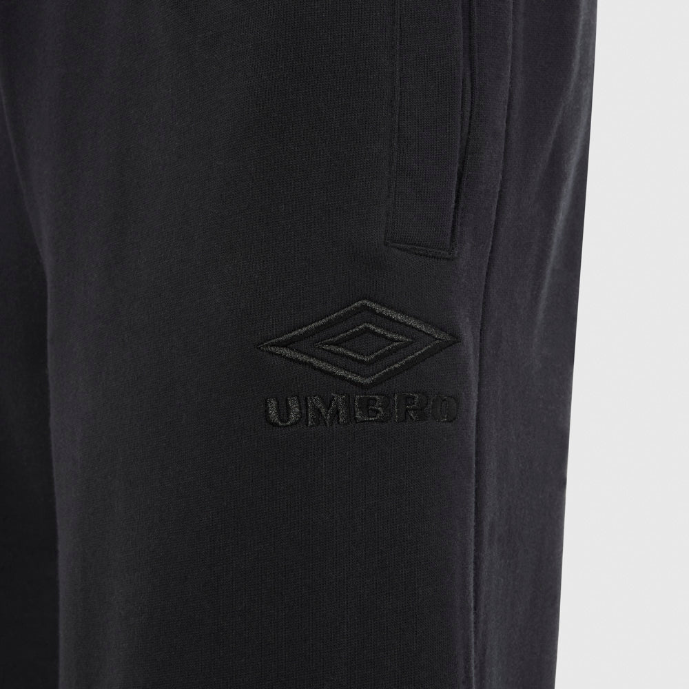 Umbro Classic Wide Leg Trackpant - Image 3