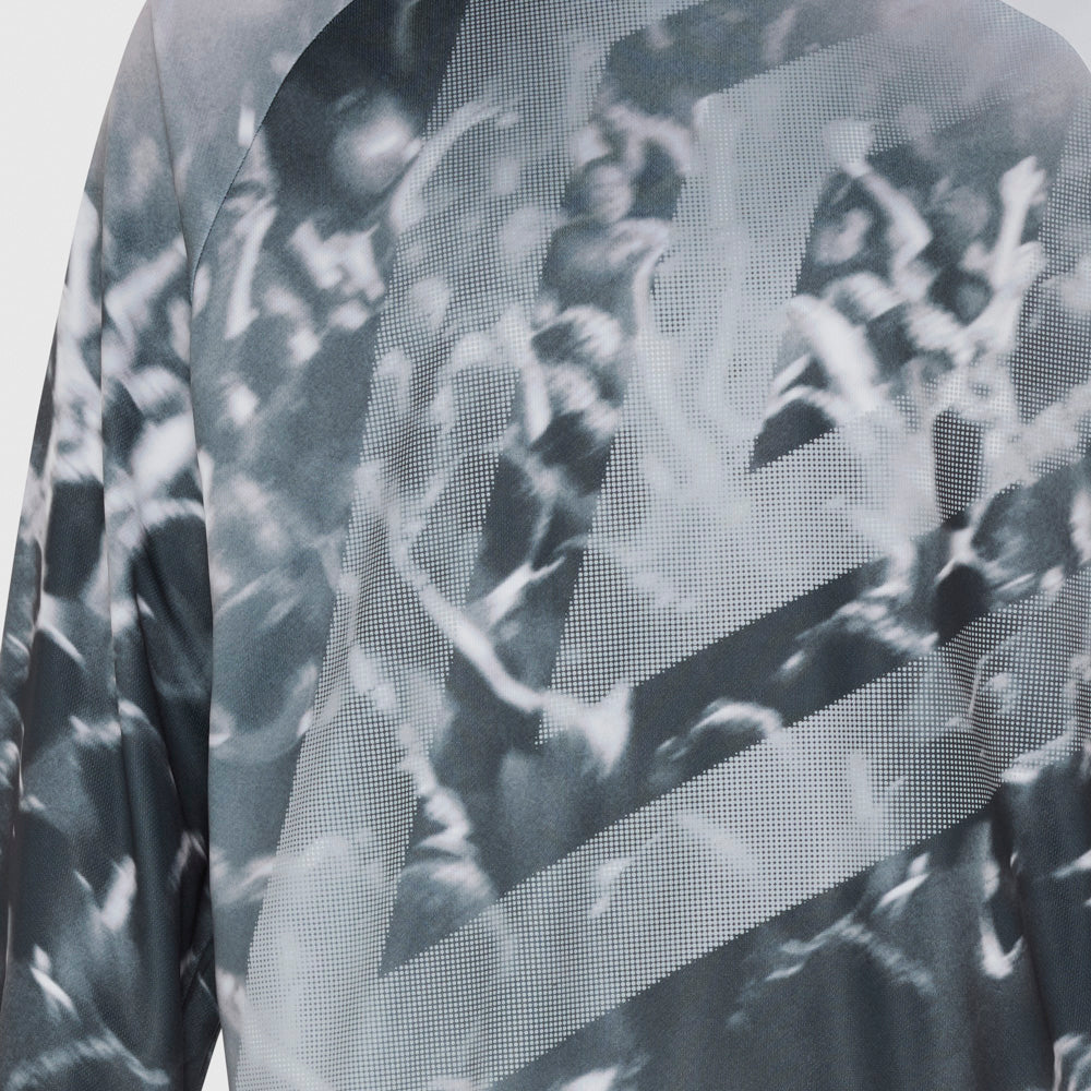 Umbro Reversible Crew Top - Image 5